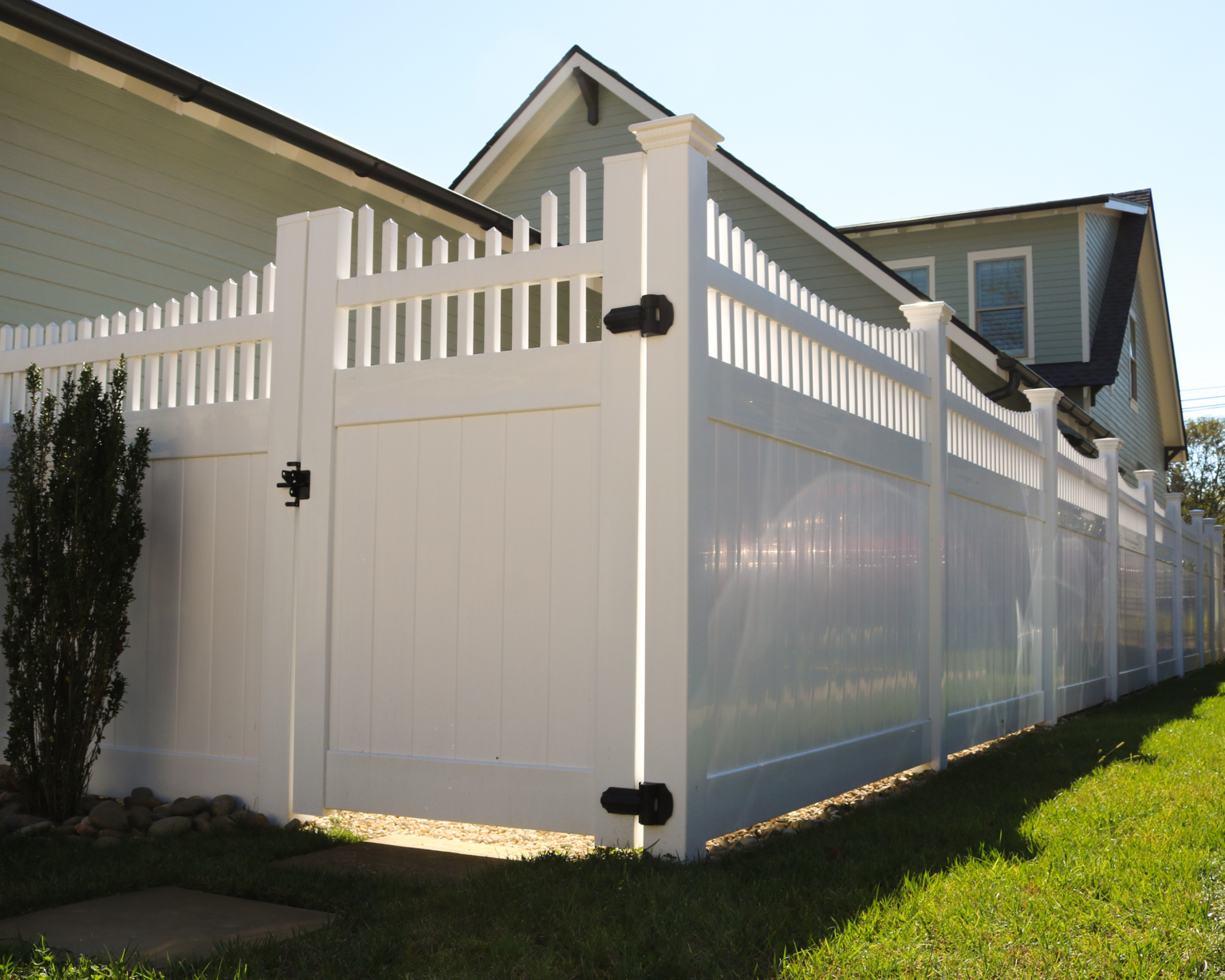 Greenville, SC Vinyl Privacy Fence Builder & Installer | Greenville Fences