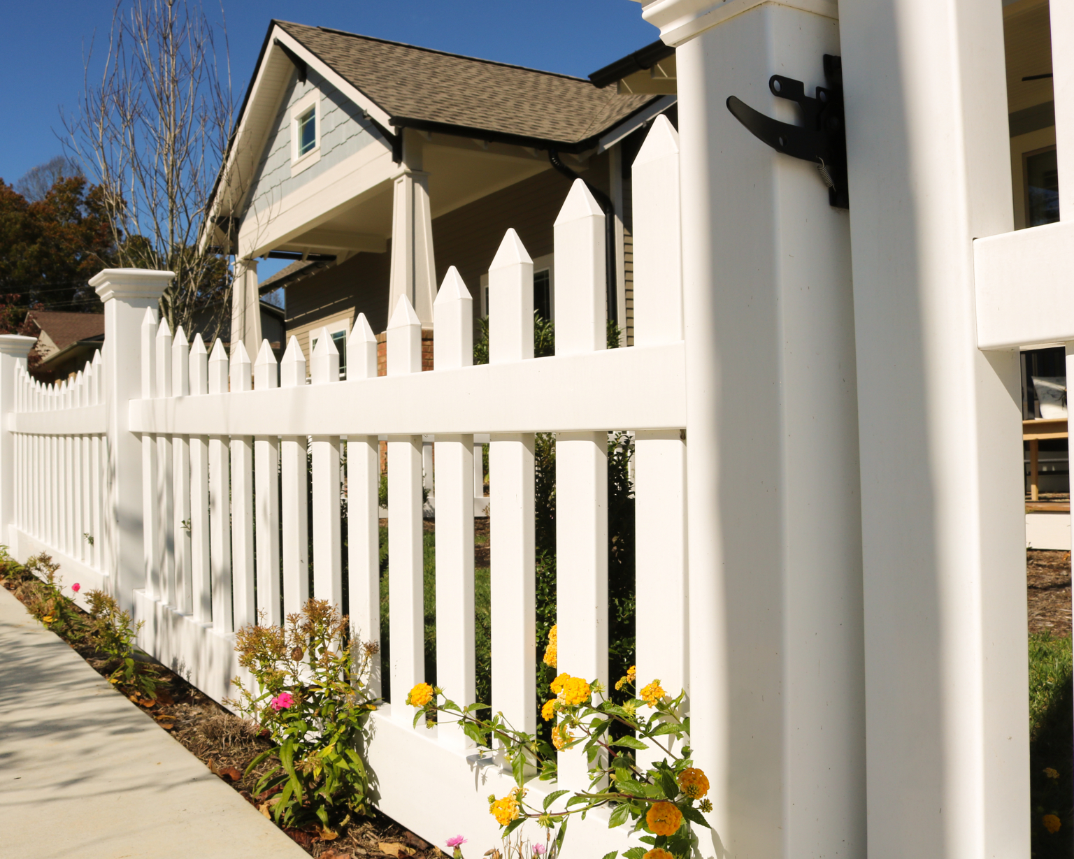 Greenville, SC Vinyl Privacy Fence Builder & Installer Greenville Fences
